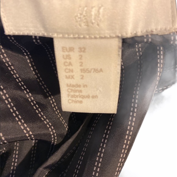 H&M Women’s Blazer - Picture 4 of 4